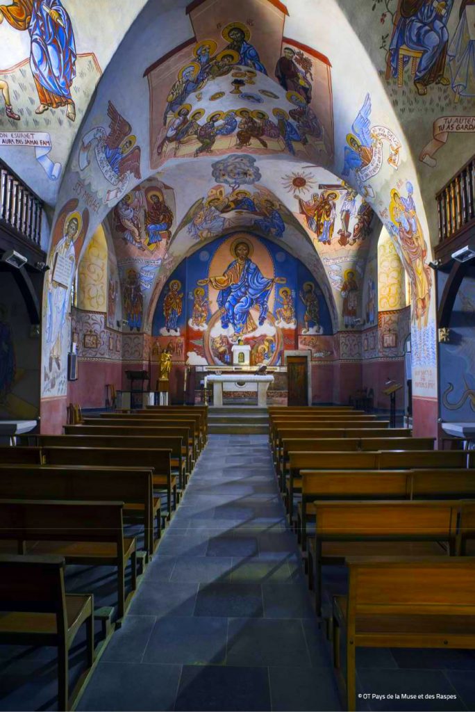 Chapelle Sixtine Rouergate, Saint Victor-et-Melvieu, Fresque de Nicolaï Greschny © OT Muse et Raspes