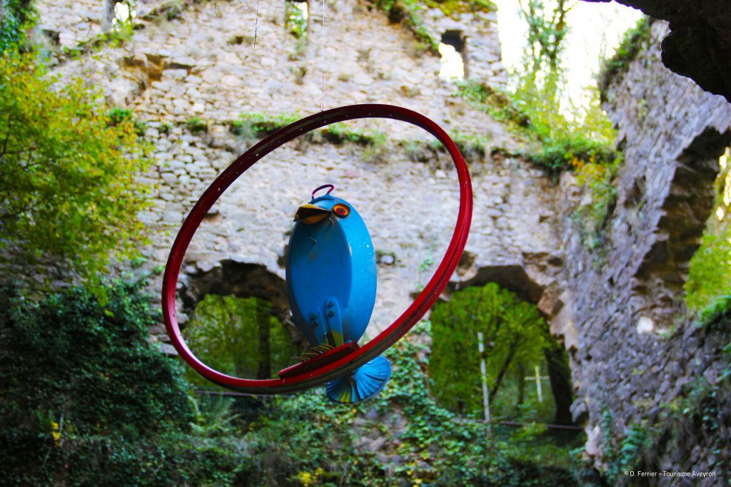 Sculpture de Pierre Prevost, Peyrusse-le-Roc, Aveyron © D. Ferrier - Tourisme Aveyron
